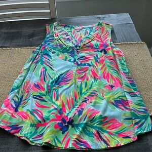 Lilly Pulitzer top size large sleeveless